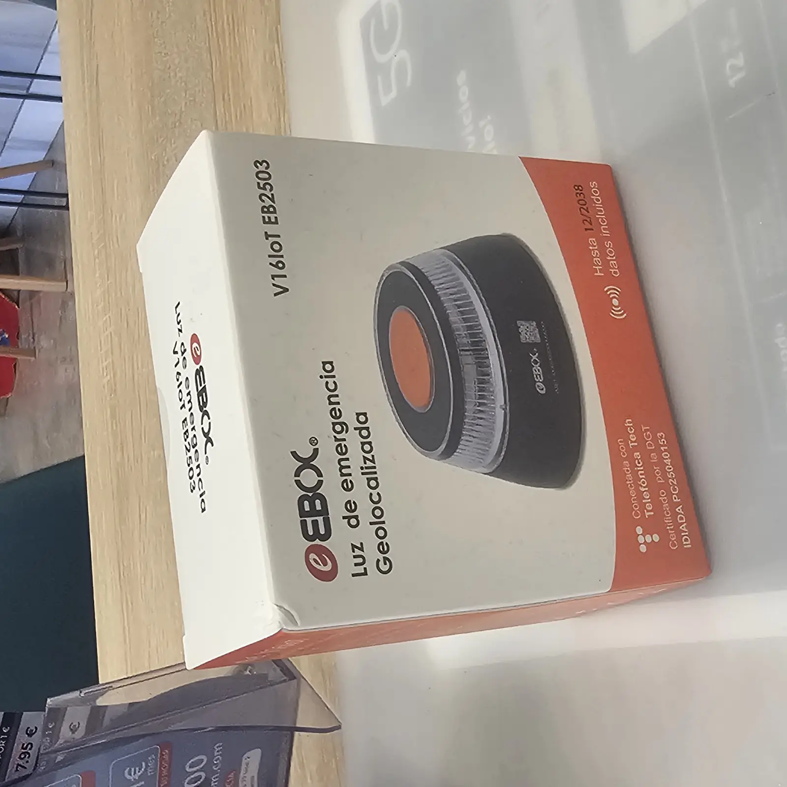 Baliza V16 de Emergencia Geolocalizada para Seguridad Vial